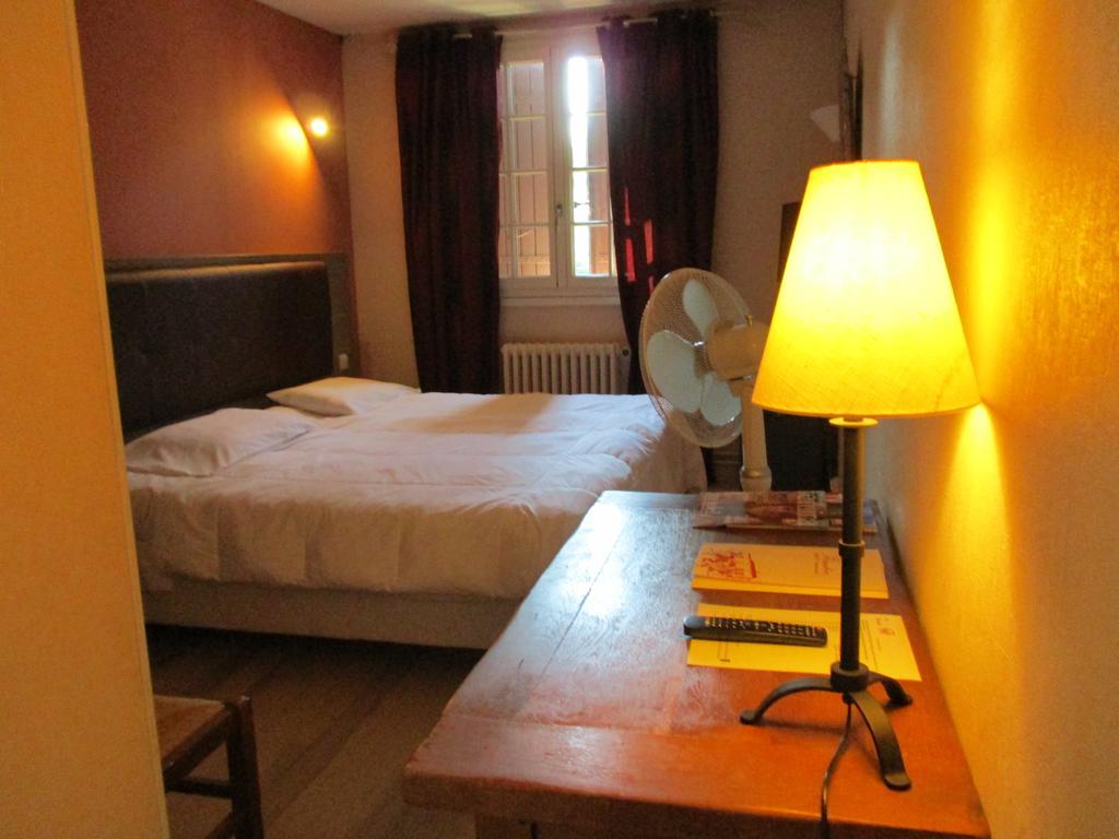 Hotel La Flambee Bergerac Zewnętrze zdjęcie